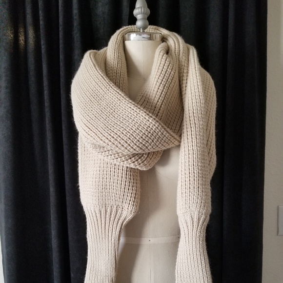 Super Long Knit Crop Cardigan/Scarf/Crop top - Picture 2 of 4